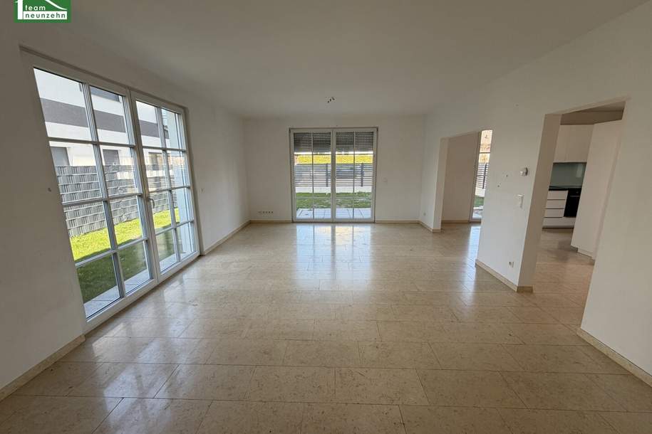 Elegantes Wohnen im Grünen! Großzügige Doppelhaushälfte mit Terrassen, Garten und 2 Parkplätzen!, Haus-kauf, 549.900,€, 2751 Wiener Neustadt(Land)