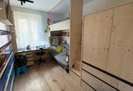 Neuwertige Wohnung mit Südbalkon, Parkplatz und moderne Ausstattung!