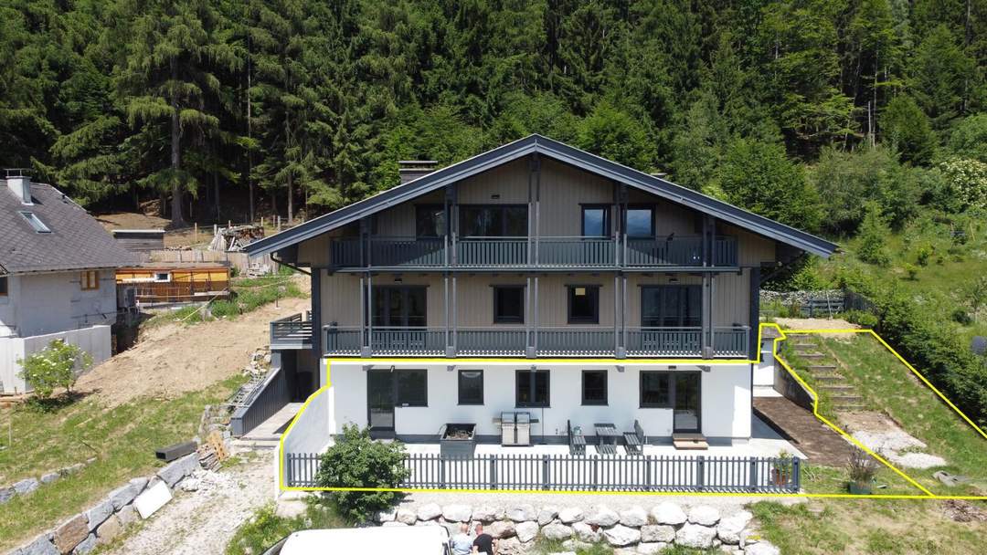 Aussichtslage am Kronberg: 100m² Erdgeschoßwohnung mit großer Terrasse und Gartenanteil. Zweitwohnsitz möglich!