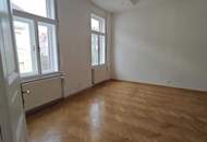 Graz - St. Leonhard! Am Fuße des Ruckerlbergs: Stilvolle Altbauwohnung mit zeitgemäßem Flair und ruhigen Innenhofbalkon!