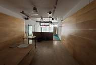 Sanierungsbedürftiges Wohn- und Geschäftshaus in Innenstadtlage