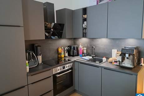 3-Zimmerwohnung mit Pool & Eigengarten!, Wohnung-miete, 1.370,00,€, 1130 Wien 13., Hietzing