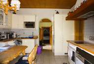 EHEM. KLEINES BAUERNHAUS IN DORFLAGE!