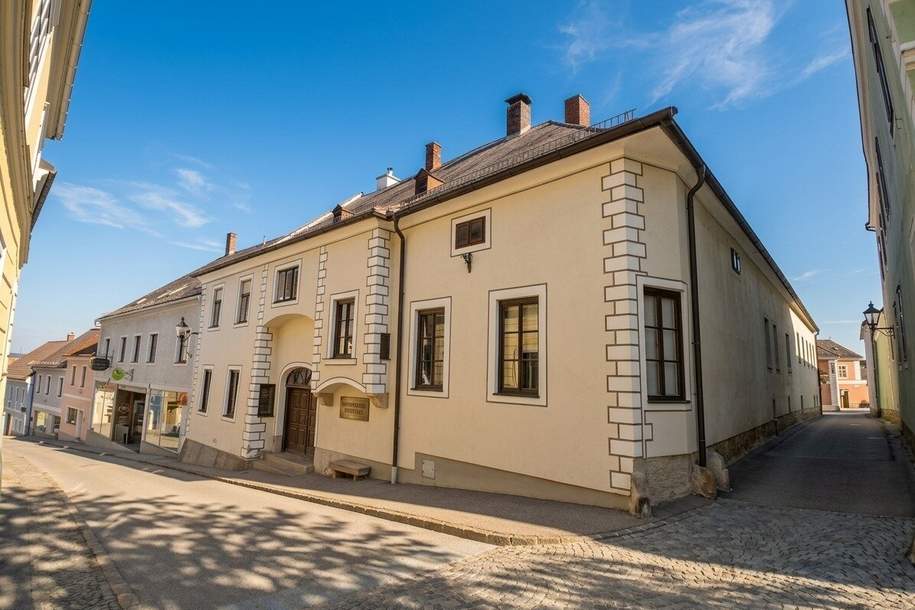 Herrschaftliche Altbauwohnung beim Rathausplatz Weitra, Wohnung-miete, 940,00,€, 3970 Gmünd