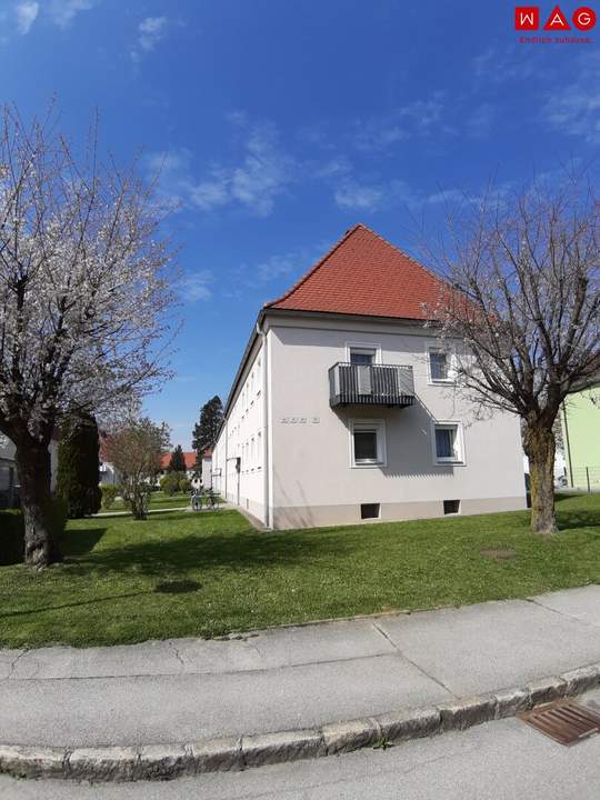 Freundliche 3-Zimmer-Wohnung in grüner Stadtrandlage von Steyr-Münichholz – hell, modern und ideal für entspanntes Wohnen mit Komfort und Charme nach umfassender Sanierung!