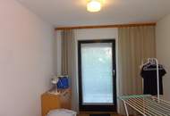 Reduzierter Fixpreis - Sanierungsbedürftiges Reihenhaus mit Seeblick!