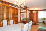 Großzügiges, mehrfach modernisiertes Einfamilienhaus mit flexiblen Nutzungsmöglichkeiten - Photovoltaikanlage, Swimmingpool