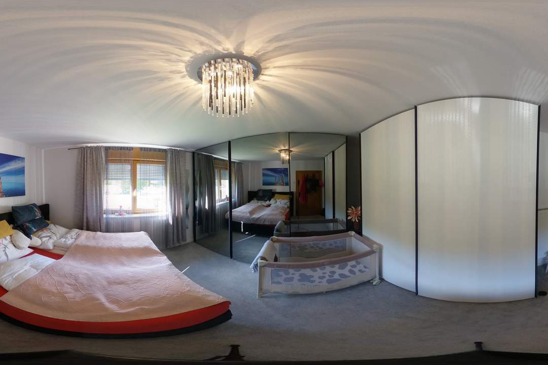 Gepflegter Vierkanthof mit Nebengebäude und eigenem Wald im idyllischen Südburgenland