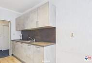 Helle 3,5-Zimmer-Wohnung im 6. Stock mit Aufzug – ideal als Büro oder Wohnung