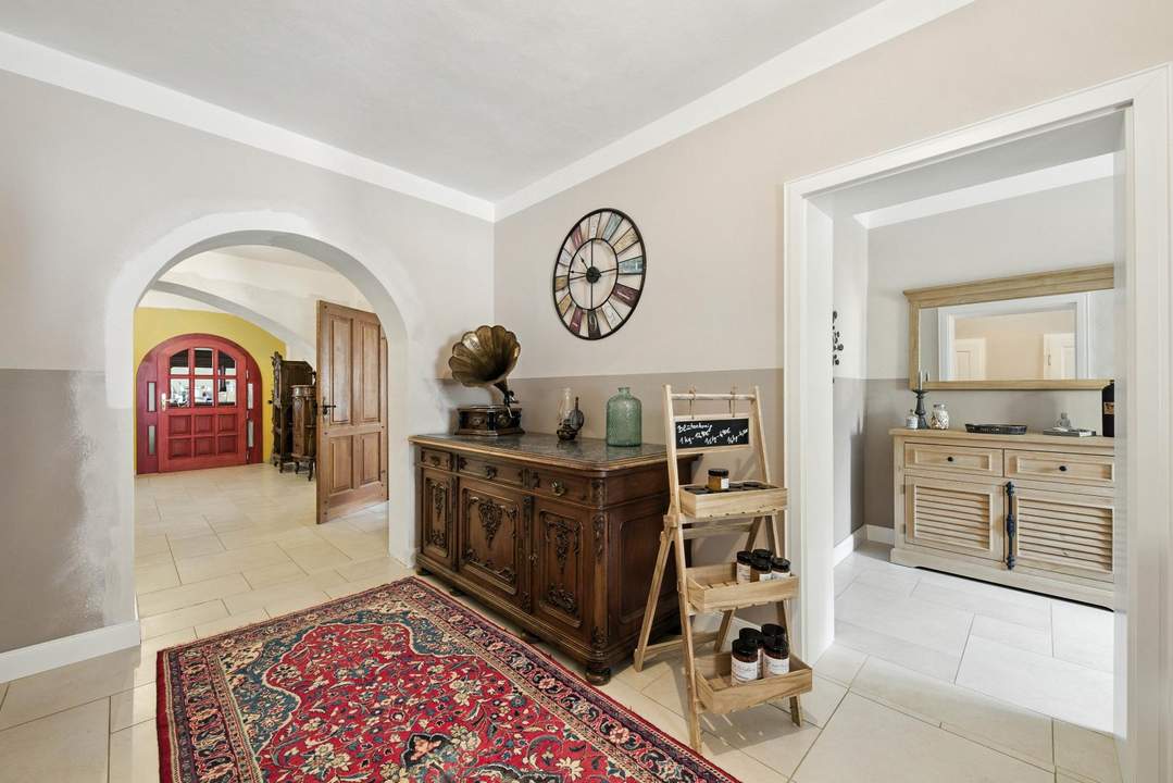 Rural idyll, history, and tons of potential: FORMER MILL – NOW A HOME OF A SPECIAL CLASS!