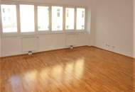 INNSTRASSE, UNBEFRISTET, 88 m2 Altbau, 3 Zimmer, Komplettküche, 2er-WG-geeignet, Wannenbad, Parketten, gefördert