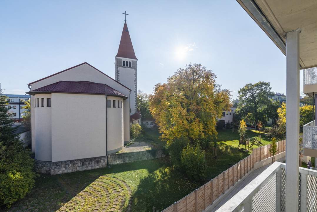 PROVISIONSFREI | Traumhafte 4-Zimmer-Familienwohnung | Zwei Bäder, große überdachte Loggia