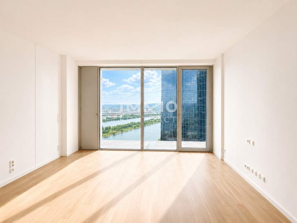 48. Etage inkl. 16m2 Loggia: DC2 Tower - Fitnessraum inklusive