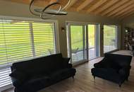 Exklusive Villa in Kärnten – Panoramablick auf Berge und Brennsee
