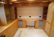 Gepflegtes Einfamilienhaus mit eigenem SPA-Bereich und großem Garten