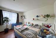 Drei-Zimmer-Wohnung mit Parkplatz und Tiefgarage | HOF