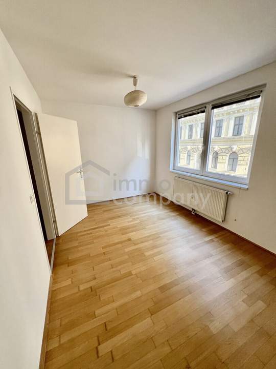 Herbststimmung am Augarten - Anlegerwohnung mit Terrasse!