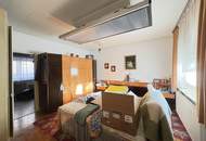 Renovierungsbedürftiges Haus mit herrlichem Garten