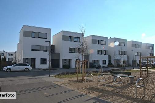 +++ Familienfreundliche Doppelhaushälfte mit Doppelstellplatz außen - ruhig &amp; zentral +++, Haus-kauf, 532.000,€, 2126 Mistelbach