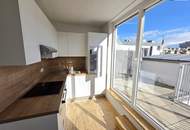 Fernblick auf der Terrasse - Weitblick beim Investment! Wohnen im Dachgeschoss mit WOW-Effekt! Traumhaft saniertes Altbauhaus + Hofseitige Terrasse + Tolle Infrastruktur und Anbindung + Lebensqualität pur!