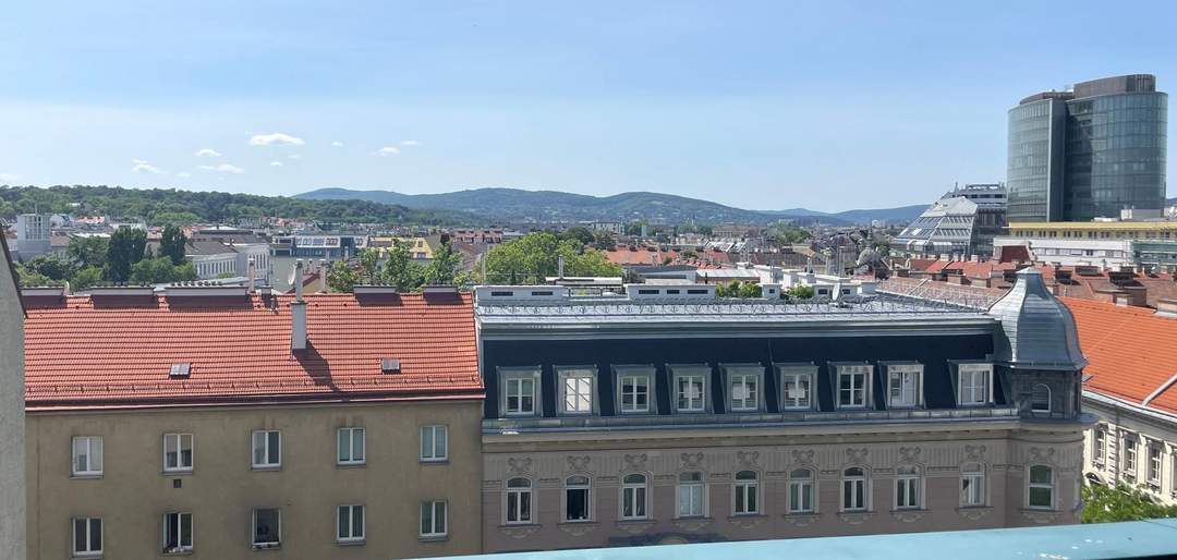 Charmante 2-Zimmer-Wohnung mit Loggia und Weitblick über Wien