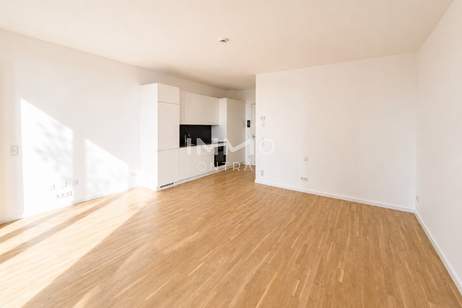 DC2 Tower: Jeden Tag Sonnenuntergang - Erstbezug 39. Etage, Wohnung-miete, 1.100,00,€, 1220 Wien 22., Donaustadt