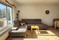 SCHÖNES FAMILIENHAUS IN SONNIGER LAGE MIT POOL UND GARAGE