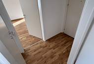 Minimaler Preis für maximalen Komfort: hochwertig sanierte Singlewohnung begeistert mit sonniger Raumaufteilung und herrlich ruhiger Grünlage am Stadtrand von Steyr!