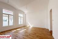 Großzügige 2-Zimmer-Altbauwohnung mit charmantem Gewölbe