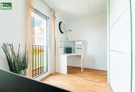 Bestlage am Wasser - direkt beim Hirschstettner Badeteich mit vermutlich der besten Aussicht Wiens! Ein Balkon zum Verlieben!