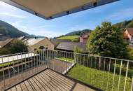 Schöne 3-Zimmer-Wohnung mit Balkon in Randegg