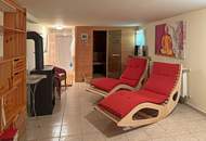 "Coole Liegenschaft - überdachtes Pool inklusive!"