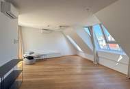 Elegant Terrace Rooftop Apartment near Liechtenstein Park