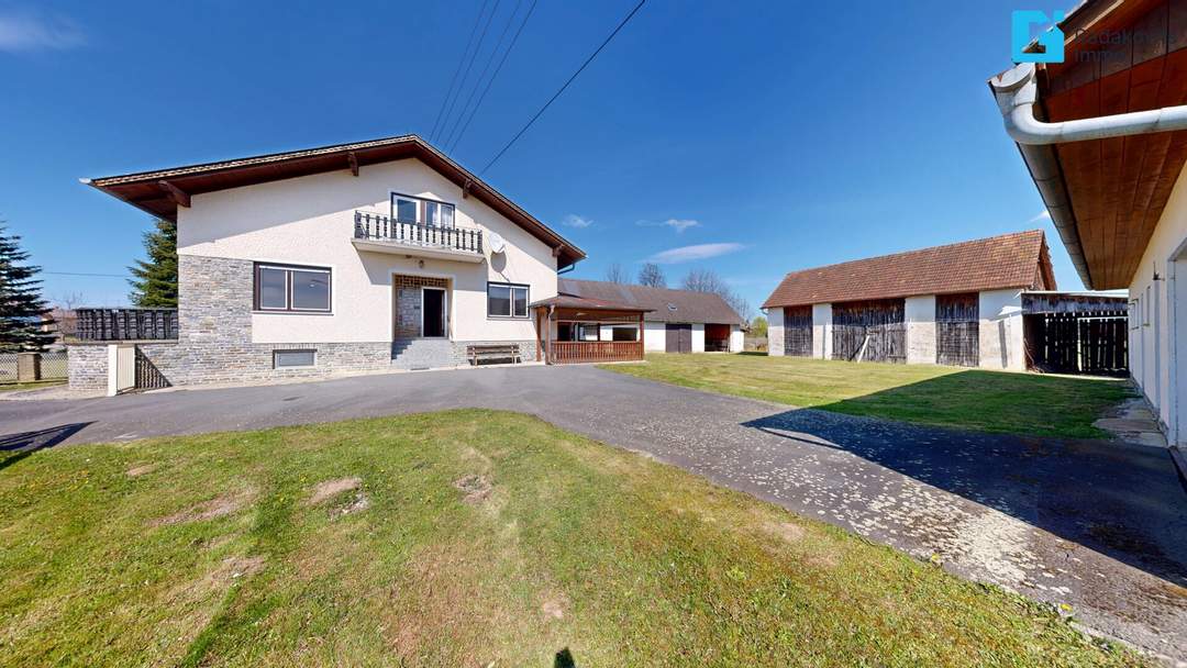 Absolute Ruhelage - Einfamilienhaus mit vielen Nebenflächen auf herrlichem Grundstück!
