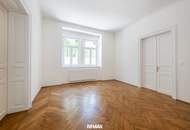 Modernes, großzügiges Altbaujuwel, mit Balkon und ca. 40 m² Keller!