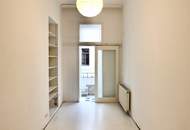 Beliebte Gegend! Südwestseitiger Altbau mit Balkon in ruhiger Seitengasse!
