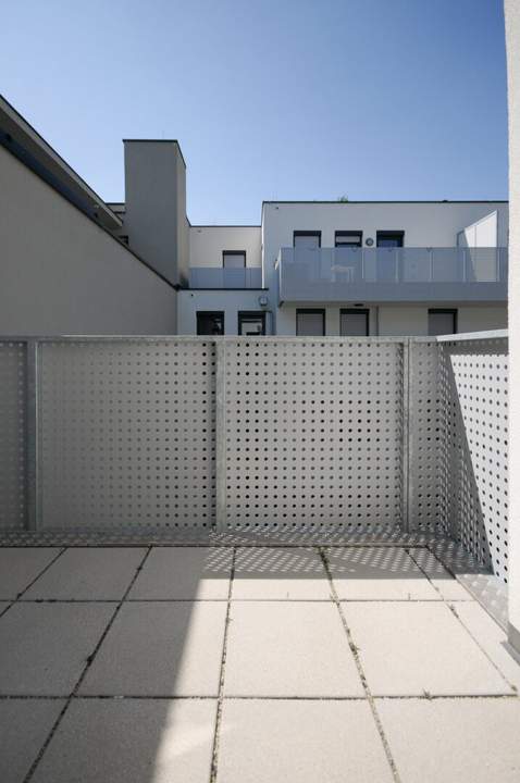 ENTZÜCKENDE 2-ZIMMER WOHNUNG MIT BALKON IM ERSTBEZUG
