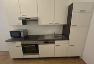 UNBEFRISTET - Hofseitige 2-Zimmer Altbauwohnung mit separater Küche und Kellerabteil in der Margaretenstraße