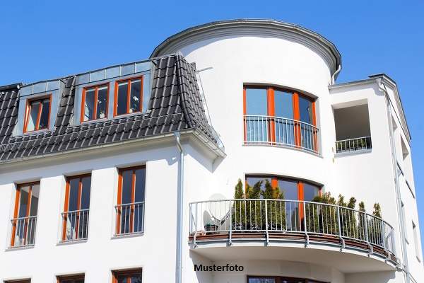 3-Zimmer-Wohnung mit Wintergarten und Terrasse