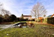 Großes Grundstück mit Einfamilienhaus aus 1928 und Bio Schwimmteich!