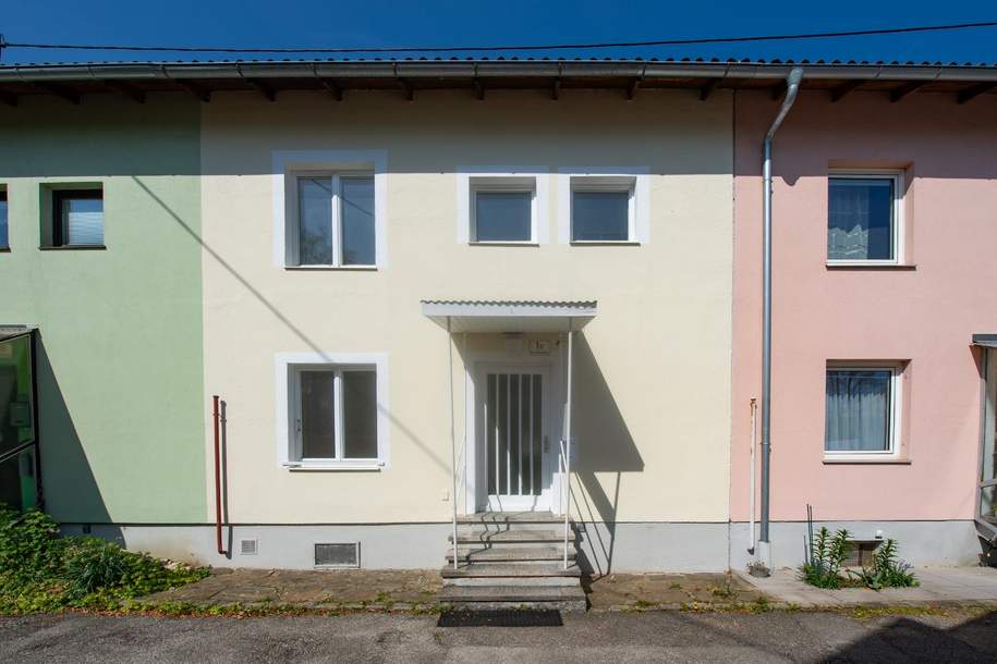Sanierungsbedürftiges Reihenhaus in renommierter zentraler Lage, Haus-kauf, 350.000,€, 4400 Steyr(Stadt)