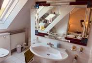 Villa mit Wintergarten und Nebengebäude