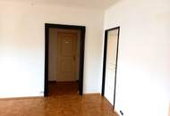 Ruhige 4-Zimmer Wohnung mit Loggia!
