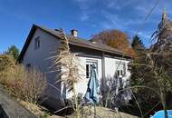 Das besondere Etwas, Klein- Fein- Mein. Entzückendes Wohnhaus mit Erweiterungspotenzial an einer Sackgasse.