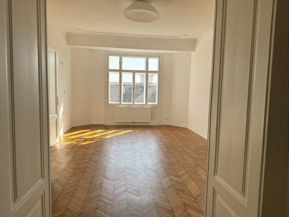 Wunderschöne 5-Zimmer Altbauwohnung in der Lederergasse