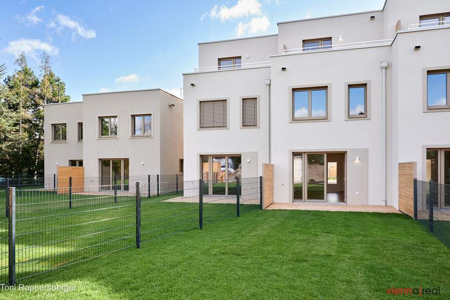 STADT KÜSST LAND - Neu errichtete Reihenhäuser - 4-5 Zimmer, Eigengarten, Terrasse, Photovoltaik, Wärmepumpe und KFZ-Stellplatz am ländlichen Stadtrand, Haus-kauf, 652.900,€, 1210 Wien 21., Floridsdorf