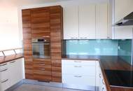 UNBEFRISTETE PENTHOUSE-MAISONETTE MIT WUNDERSCHÖNEM FERNBLICK