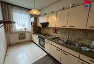 Massives Einfamilienhaus mit Innenhof, Halle &amp; Ausbaupotenzial in 2054 Haugsdorf