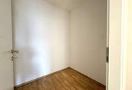 Großzügige Dachgeschosswohnung mit sonnigem Balkon - Klimaanlage - Erstbezug