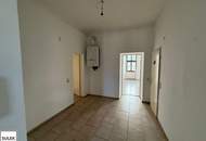 Ganzes Haus zu mieten: 1 Geschäftslokal, 1 Büro, 2 Wohnungen nahe U1